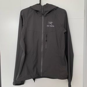 ARCTERYX | Squamish Windbreaker